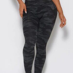 VSX Black Yoga High-Rise Legging Size M